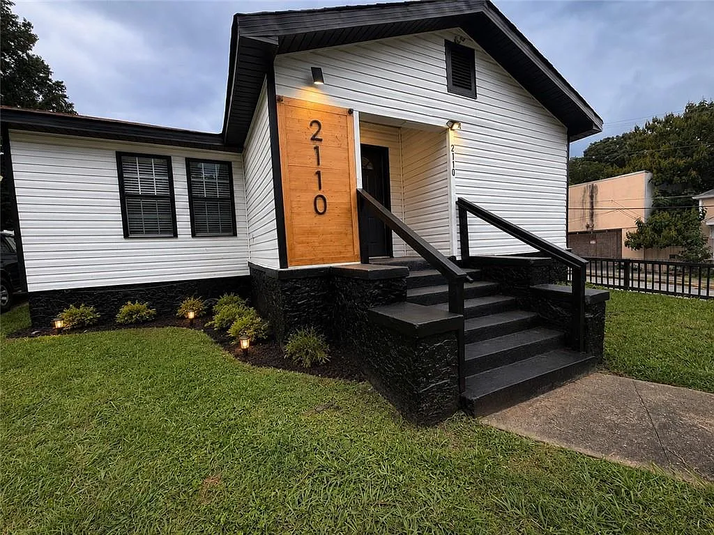 1 bed, 1.0 bath, 1847 sqft, $925 — Photo 1