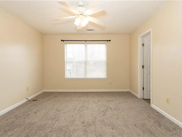 1471 Riverrock Trl — Photo 14