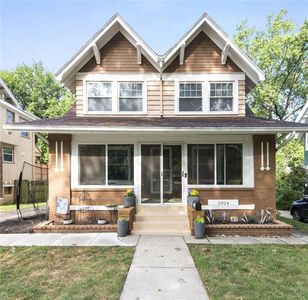 5924 Grand Ave, Kansas City, MO, 64113