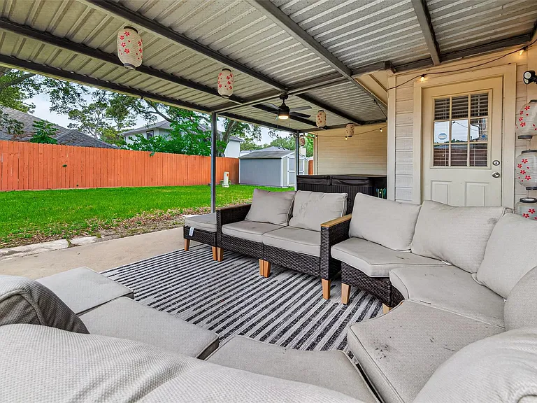 22727 Tara Way Dr — Photo 45