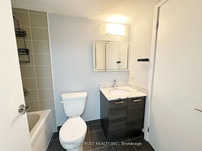 36 Lisgar St #1703 — Photo 14