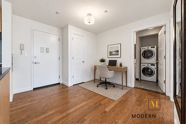Living room, photo 6