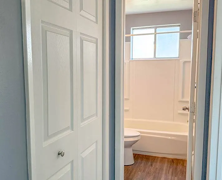 3270 S Grant St — Photo 12