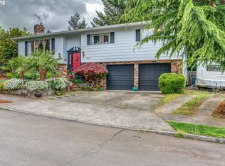 1049 NE 174th Ave, Portland, OR 97230