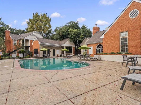 7945 Jefferson Place Blvd APT D, Baton Rouge, LA 70809