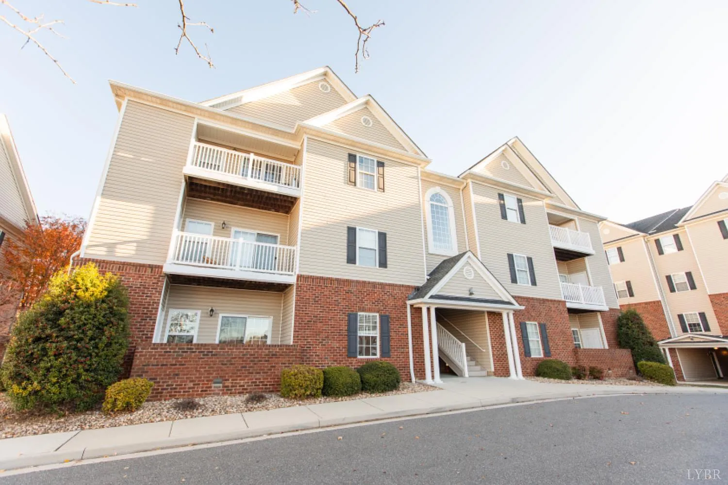 206 Capstone Dr Unit 104 photo 1