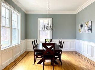 6 Chadbourne Rd, Lexington, MA 02421