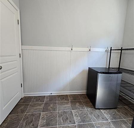5th image of 6850 Rocking Horse Ln