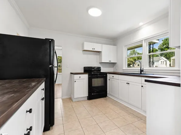 312 Hugh St, Anderson, SC 29624