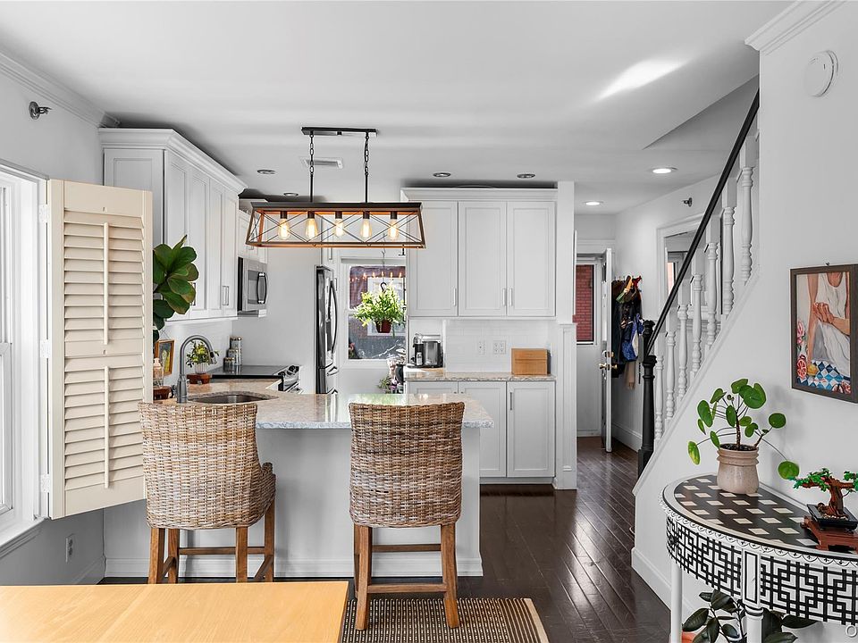 1st image of 50 N Broadway #11