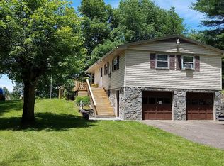 2921 Ridge Rd, Green Mountain, NC 28740