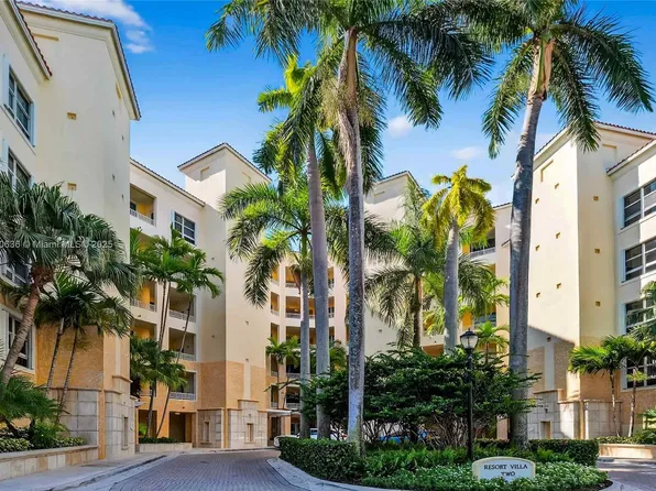 715 Crandon Blvd #Penthouse 5, Key Biscayne, FL 33149