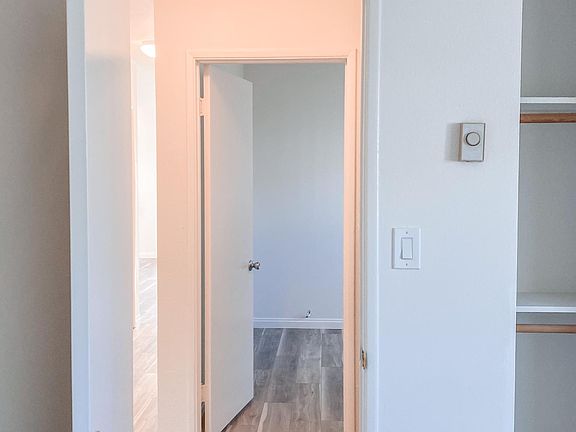 5th image of 4012 Morrell St #8