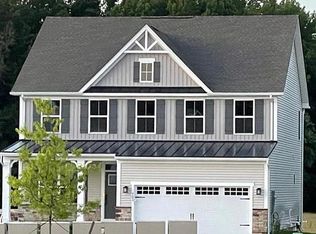 703 Bristlecone Dr, Newark, DE 19702