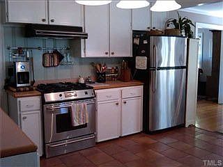 5th image of 1231 Canterbury Rd