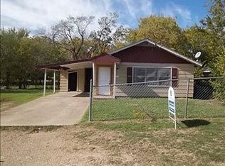 405 N Flat St, Waxahachie, TX 75165