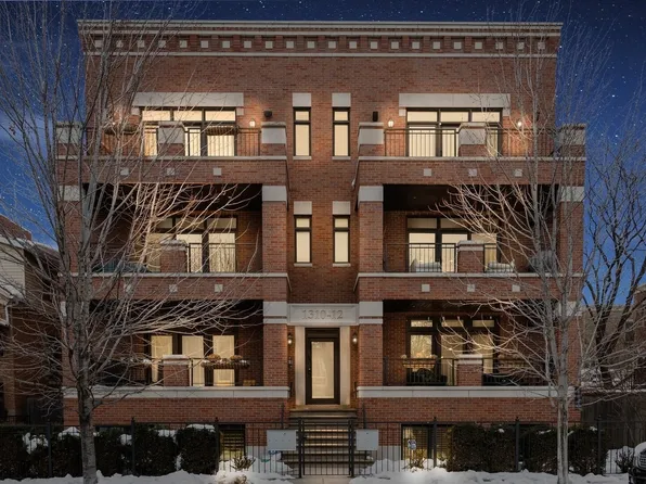 1310 W Webster Ave #1E, Chicago, IL 60614