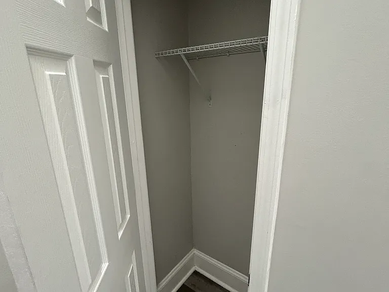 638 N Lasalle St #A — Photo 16