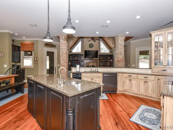 160 Aegean Way, Wetumpka, AL 36093