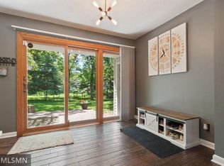 71810 Glenross Rd, Saint Paul, MN 55125