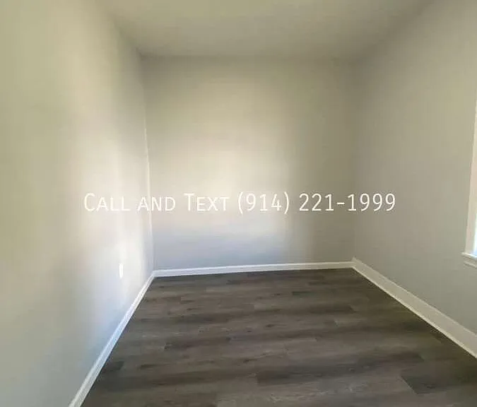 1 Oneida St #1 — Photo 3