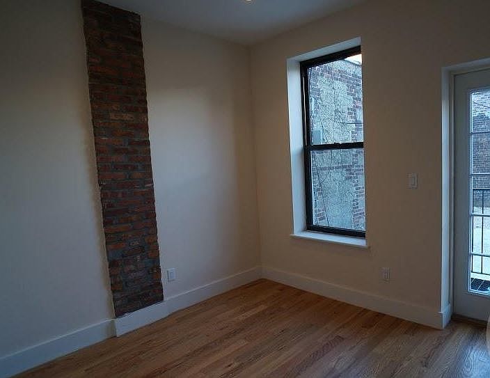 2nd image of 868 Knickerbocker Ave