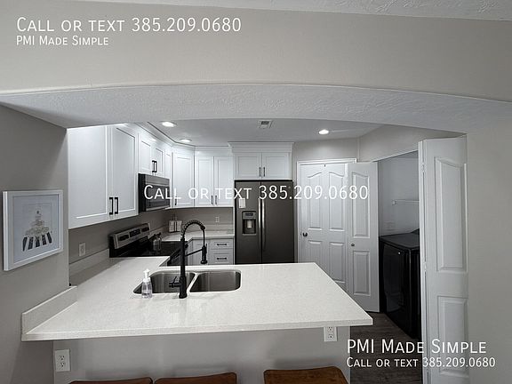 4th image of 184 E Rideout Hall Ln