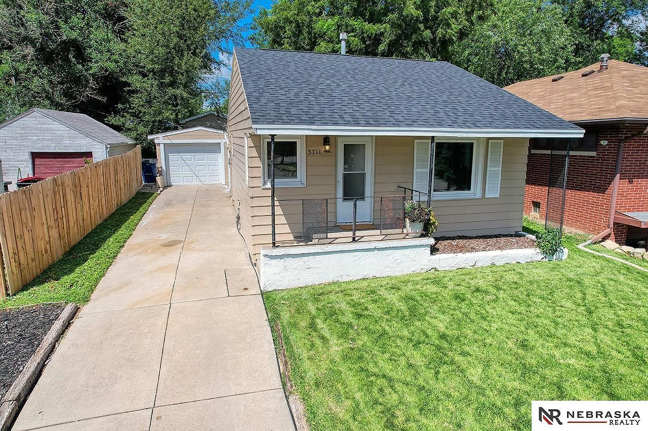 3711 S 18th St, Lincoln, NE 68502 Zillow