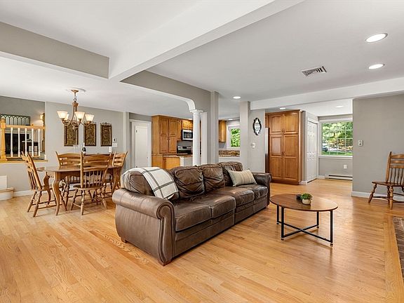 4th image of 28 Birch Rd