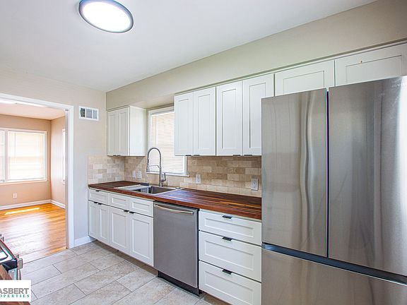 New, new, new! Stainless appliances, walnut counters, under-cabinet lighting, flooring & backsplash