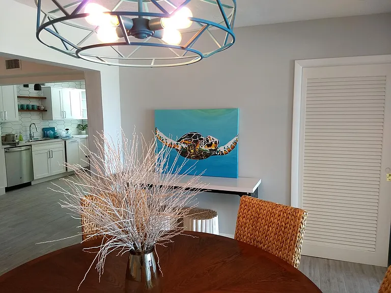 120 E Shore Dr — Photo 8