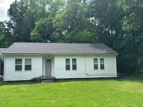 920 S Bridge St, Morrilton, AR 72110