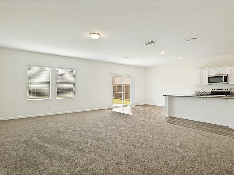 1702 Marquette Dr — Photo 11