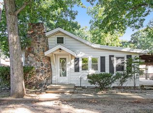 2359 Bartlett Rd, Pleasant Lake, MI 49272