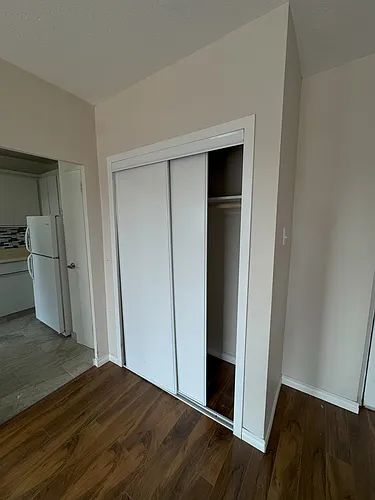 280 Sherk St #336 Photo 1
