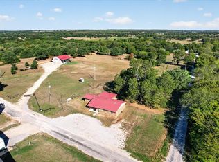 504 W Clay St, Montague, TX 76251