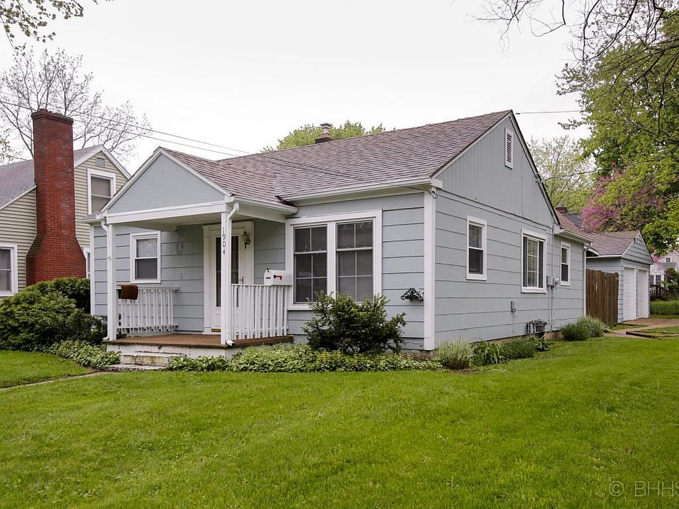 1904 cambridge dr-101