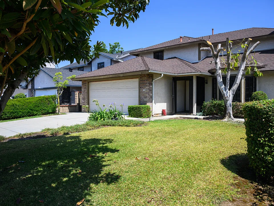 8017 Alpaca St