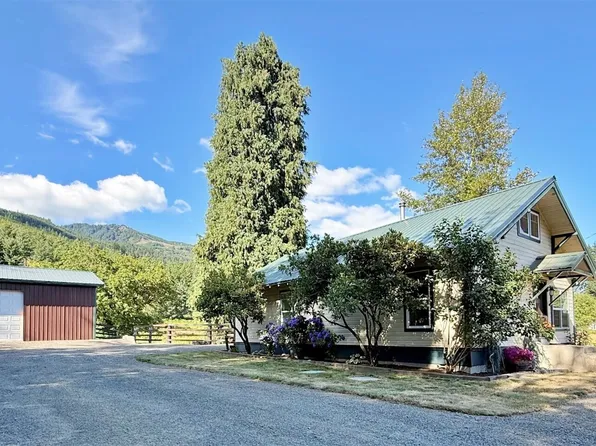 133 Martin Road, Glenoma, WA 98336