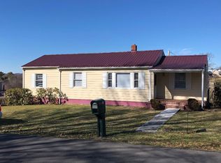 341 Lowry Dr, Abingdon, VA 24210