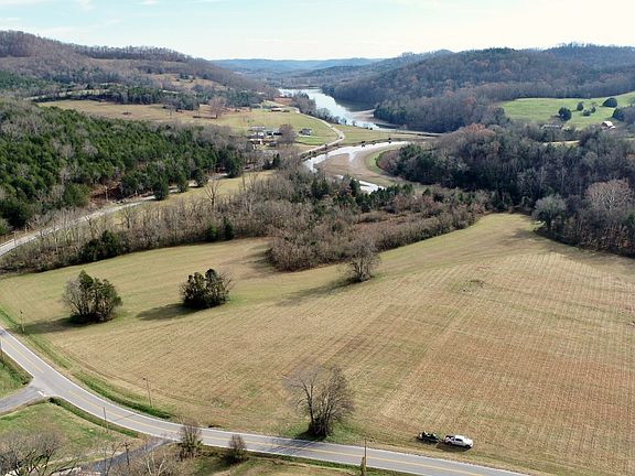 2nd image of 919 Wartrace Hwy Lot 1