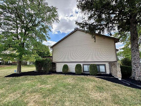 4th image of 5299 Fieldstone Ct