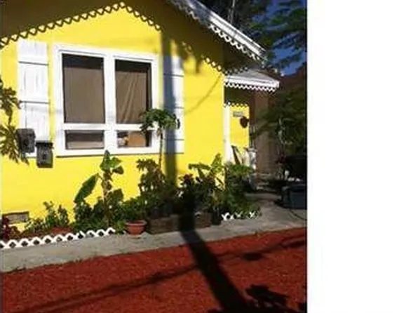 3509 Pinewood Ave, West Palm Beach, FL 33407