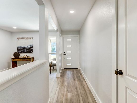 5th image of 2110 Brookhill Dr