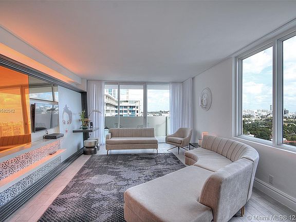 4th image of 1100 West Ave #1502