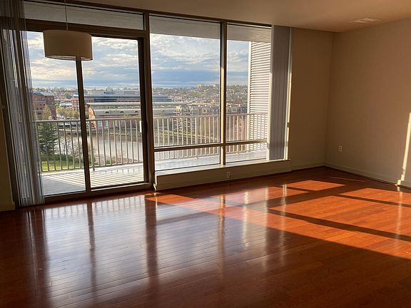 2nd image of 105 Christina Landing Dr APT 801