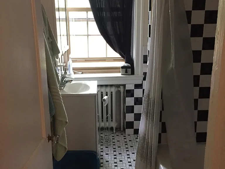 8001 Germantown Ave #25 — Photo 3