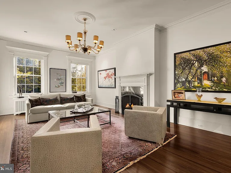 2137 R St NW — Photo 31