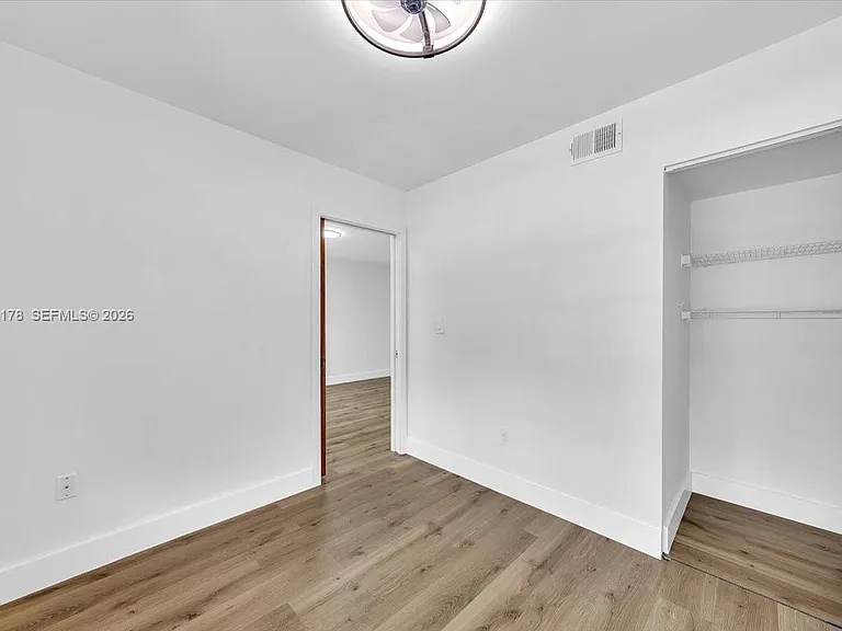 12370 SW 52nd St — Photo 23