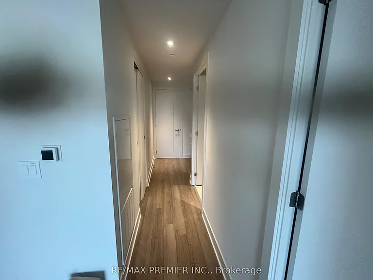 8 Cumberland St #3506 — Photo 19